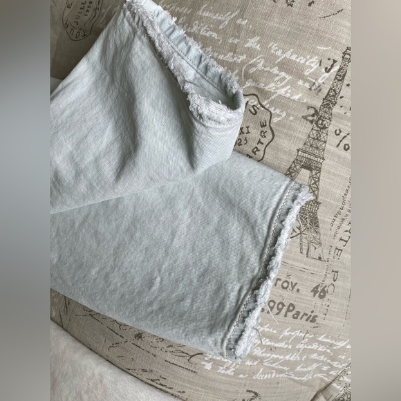 Flying Monkey Light Blue Distressed Cropped Boyfriend Jeans, Sz 29 - Picture 6 of 9